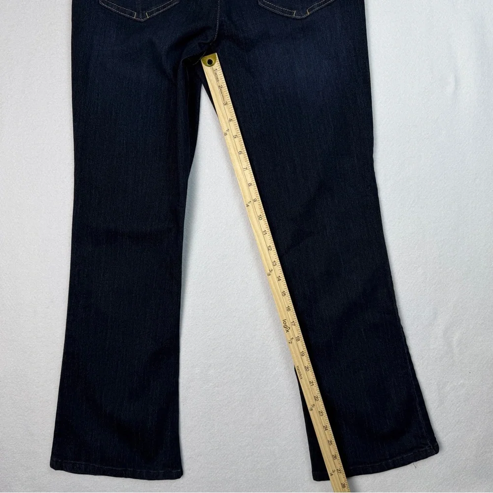 Democracy Petite Jeans Size 6P | Excellent Condition | Stretch Denim - Picture 5 of 9